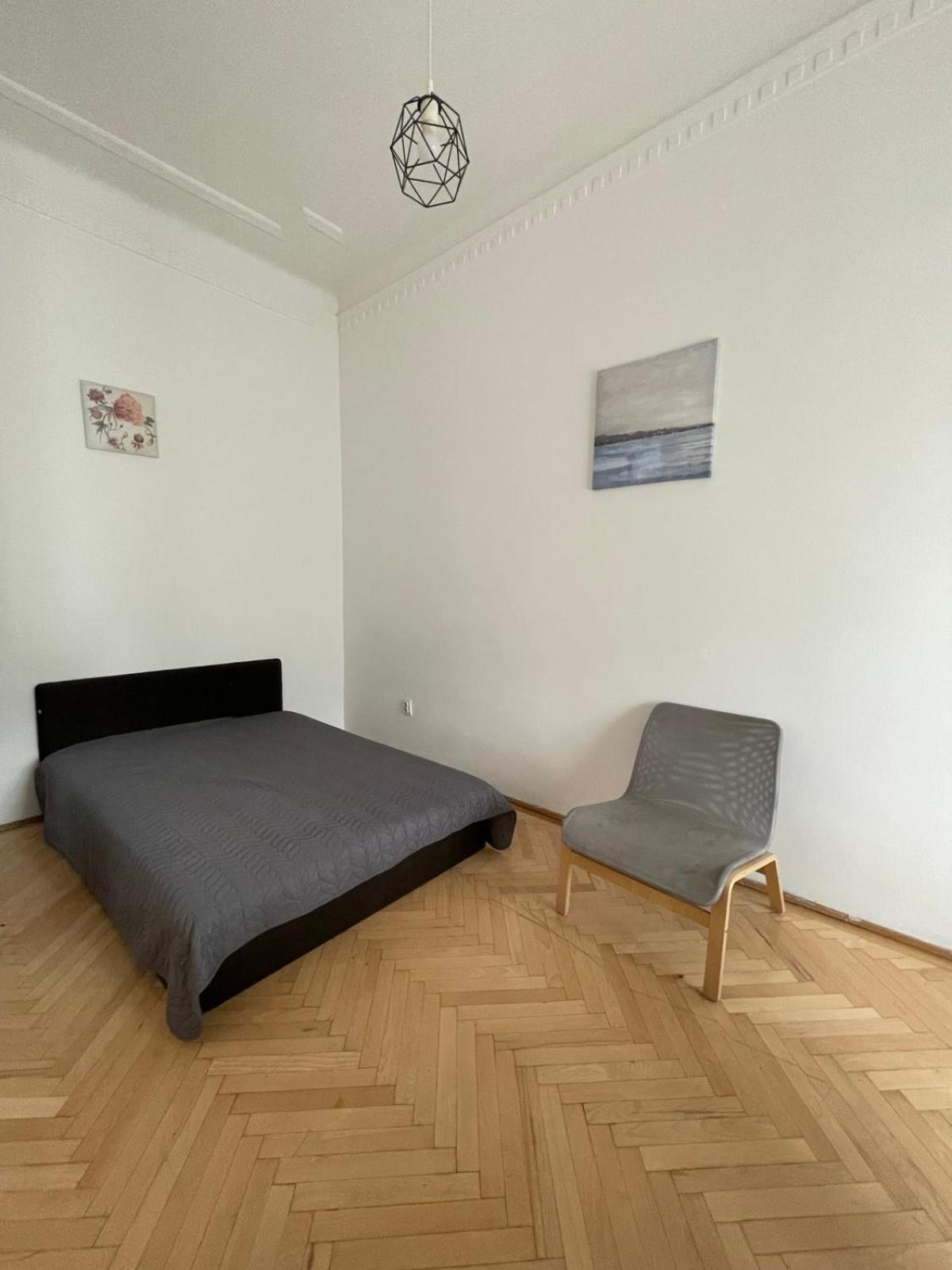White Pearl Rooms Near Gozsdu Budapest Exterior foto